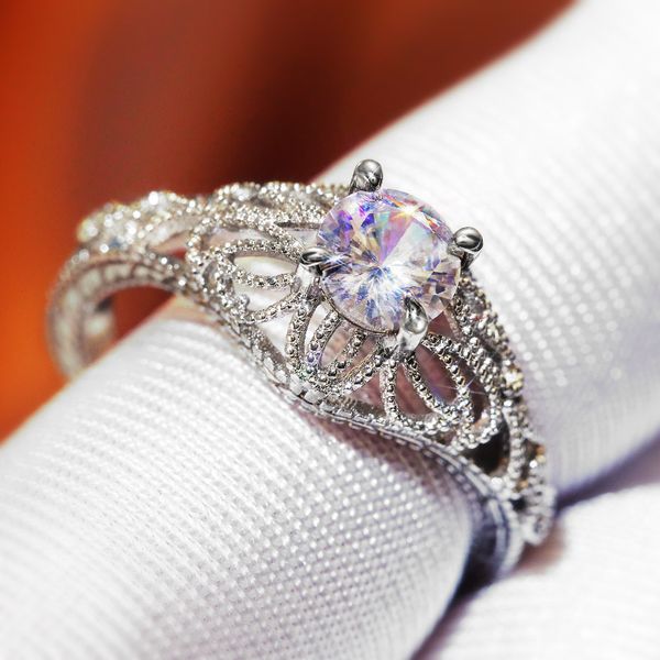 huitan luxury wedding proposal finger rings hollow winding cirrus pattern silver plated women midi rings proposal for girl, Slivery;golden
huitan luxury wedding proposal finger rings hollow winding cirrus pattern silver plated women midi rings proposal for girl, Slivery;golden