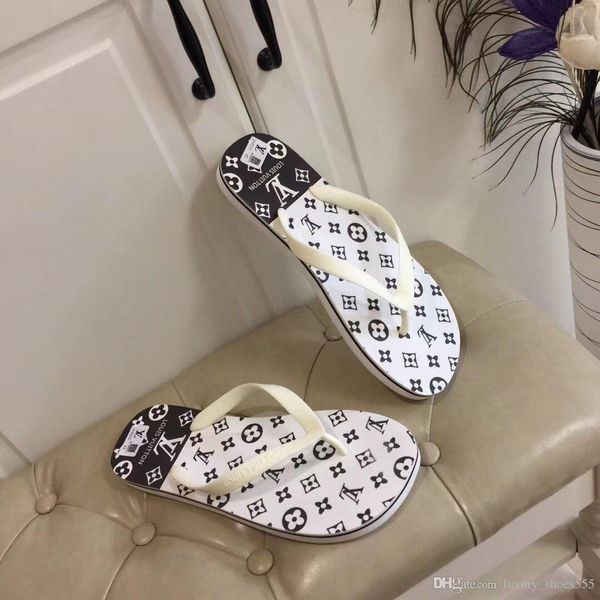 2020 latest handmade casual shoes men's casual slippers fashion trend all-match comfortable size 38-45 type 39745400720an
2020 latest handmade casual shoes men's casual slippers fashion trend all-match comfortable size 38-45 type 39745400720an