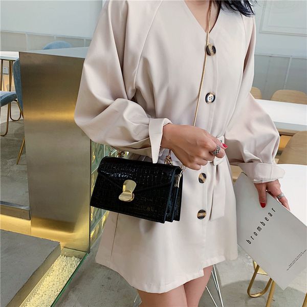fashion women mini shoulder messenger bag stone pattern pu leather crossbody bags with metal handle lady travel totes handbags
fashion women mini shoulder messenger bag stone pattern pu leather crossbody bags with metal handle lady travel totes handbags