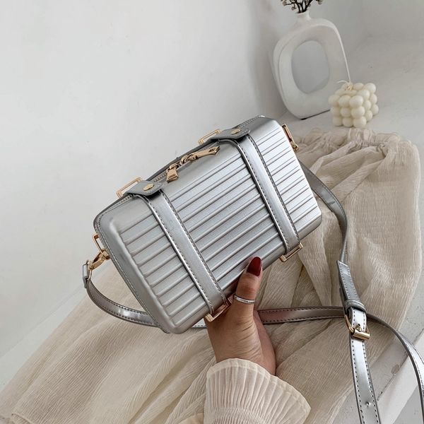 personality trunk box small women shoulder bags designer crossbody messager bag mini phone case fashion travel purse handbags
personality trunk box small women shoulder bags designer crossbody messager bag mini phone case fashion travel purse handbags