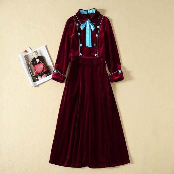 1022 2019 brand same style dress long sleevel flora print lapel neck mid calf dress fashion runway dress as, Black
1022 2019 brand same style dress long sleevel flora print lapel neck mid calf dress fashion runway dress as, Black