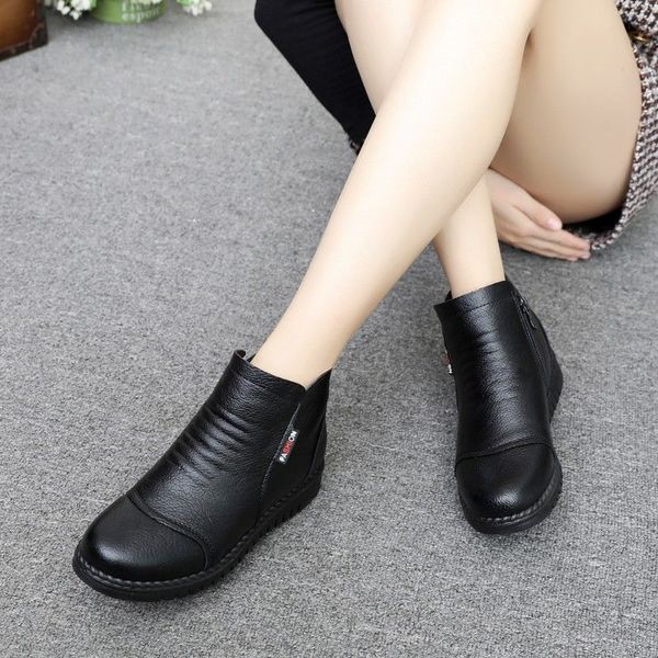 boots winter 2021 fashion genuine leather snow female mom casual fuzzy shoes women's fur, Black
boots winter 2021 fashion genuine leather snow female mom casual fuzzy shoes women's fur, Black