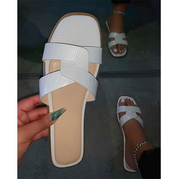 2020 women flat sandals summer simple slippers solid color flat comfort women's shoes beach slippers, Black
2020 women flat sandals summer simple slippers solid color flat comfort women's shoes beach slippers, Black