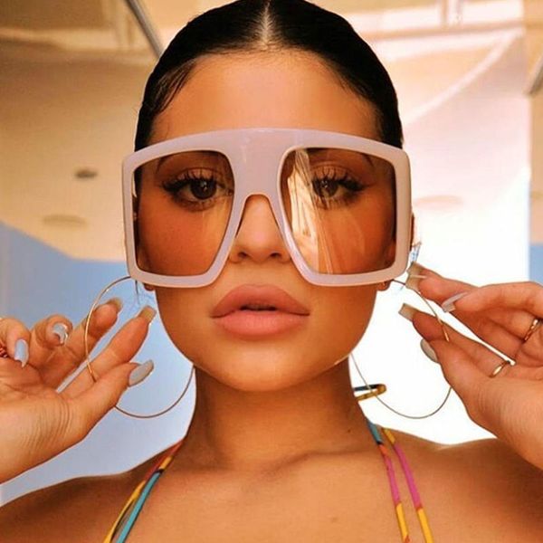sunglasses 2021 fashion large frame square women men retro brand design gradient sun glasses mirror gray goggles oculos de, White;black
sunglasses 2021 fashion large frame square women men retro brand design gradient sun glasses mirror gray goggles oculos de, White;black
