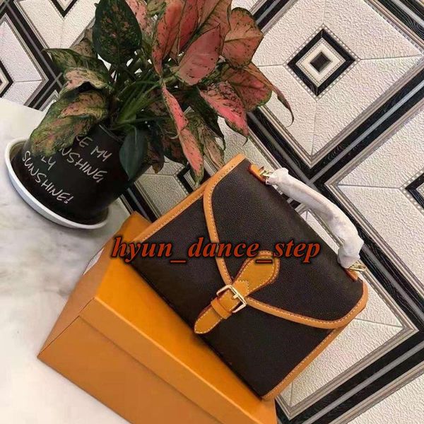 womens handbags international stars same style pattern fashion retro classic kelly shoulder bag, Black
womens handbags international stars same style pattern fashion retro classic kelly shoulder bag, Black