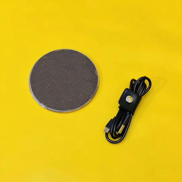wireless charger cell phone chargers headphone wireless charger universal charging pad for iphone12 12pro 12promax 12mini --
wireless charger cell phone chargers headphone wireless charger universal charging pad for iphone12 12pro 12promax 12mini --
