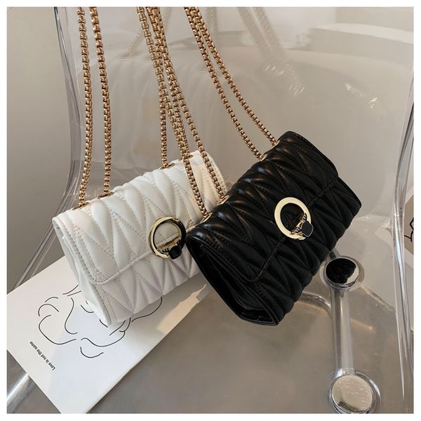 роскошные сумки на ремне, crossbody сумки для женщин 2020 корейский luxury кошельки сумки сеть конструктор швейных ниток малый квадрат сумка
роскошные сумки на ремне, crossbody сумки для женщин 2020 корейский luxury кошельки сумки сеть конструктор швейных ниток малый квадрат сумка