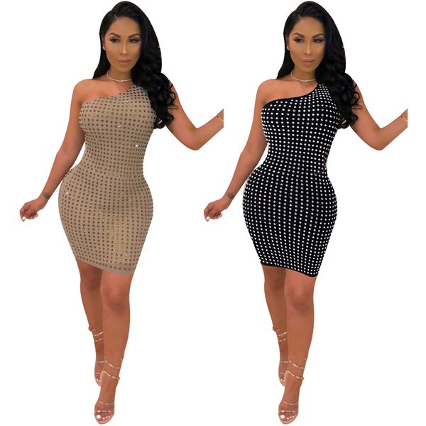 women sheath bodycon club party mini dress one shoulder skew neck female fashion drilling rhinestone diamonds backless dresses vestidos, Black;gray
women sheath bodycon club party mini dress one shoulder skew neck female fashion drilling rhinestone diamonds backless dresses vestidos, Black;gray