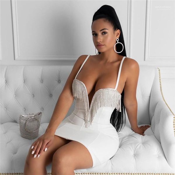 sexy club платье женской одежда женщина конструктор пром платье без рукавов кисточка rhinestone глубокого v-образного вырез тощего платье la, White;black
sexy club платье женской одежда женщина конструктор пром платье без рукавов кисточка rhinestone глубокого v-образного вырез тощего платье la, White;black