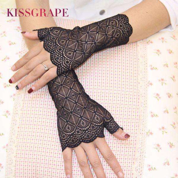 five fingers gloves women' lace female fingerless party driving for ladies short mittens summer anti-uv half finger, Blue;gray
five fingers gloves women' lace female fingerless party driving for ladies short mittens summer anti-uv half finger, Blue;gray
