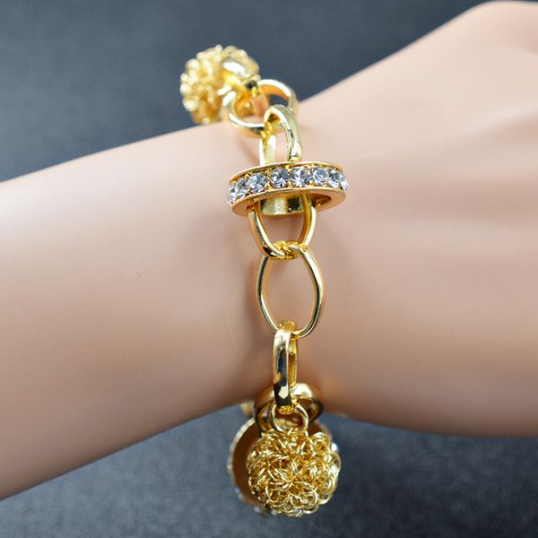 zeadear jewelry selling charm bracelet for women hand chains link chain cubic zirconia bracelet for party jewelry findings, Golden;silver
zeadear jewelry selling charm bracelet for women hand chains link chain cubic zirconia bracelet for party jewelry findings, Golden;silver