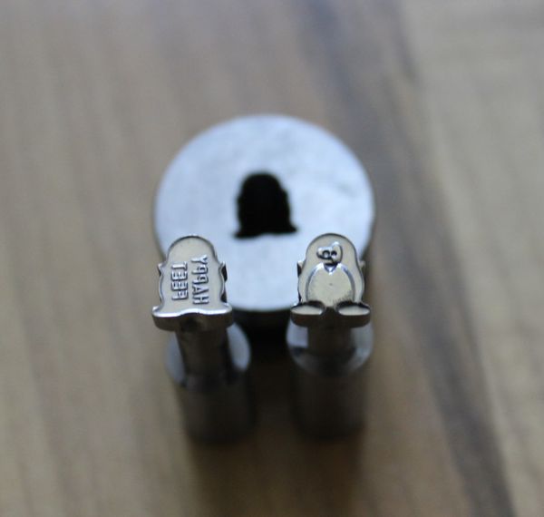 shaped 3d feet penguin tools parts candy lab supply custom punch tablet dies press customization die for tdp0/ tdp 1.5 or tdp5 mold molds ma
shaped 3d feet penguin tools parts candy lab supply custom punch tablet dies press customization die for tdp0/ tdp 1.5 or tdp5 mold molds ma