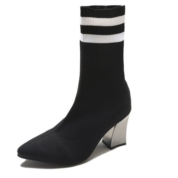 2020 new women's high heels boots suede shoes woman pointed solid color stretch socks square heel women's winter boots size35-39, Black
2020 new women's high heels boots suede shoes woman pointed solid color stretch socks square heel women's winter boots size35-39, Black