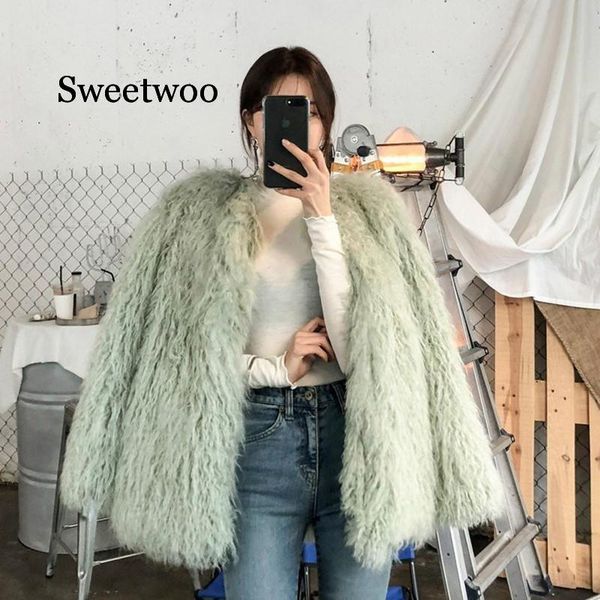 2020 new furry fur coat women fluffy warm long sleeve female outerwear autumn winter coat jacket collarless overcoat green white, Black
2020 new furry fur coat women fluffy warm long sleeve female outerwear autumn winter coat jacket collarless overcoat green white, Black