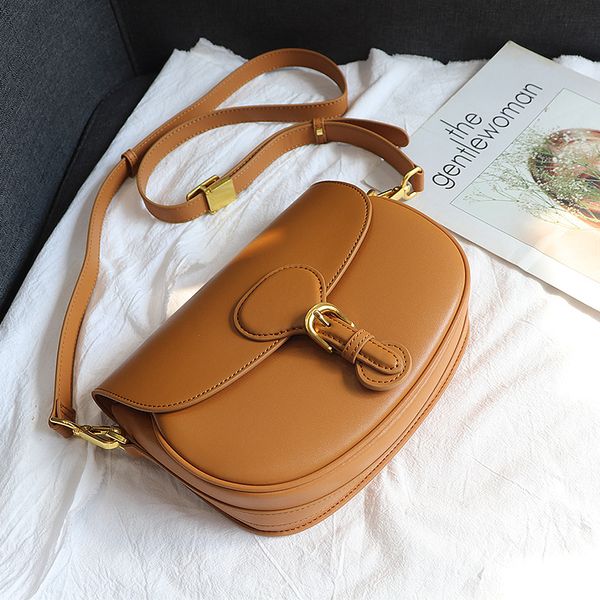 blooming2020 decent cow handbags niche net celebrity half-circle saddle retro leather small shoulder diagonal bag
blooming2020 decent cow handbags niche net celebrity half-circle saddle retro leather small shoulder diagonal bag