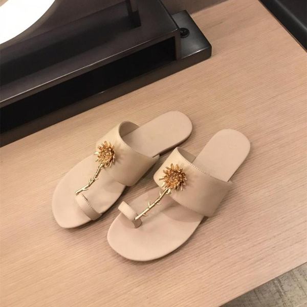 summer shoes women casual sweet women slippers genuine cow leather metal decor flowers slippers zapatos de mujer, Black
summer shoes women casual sweet women slippers genuine cow leather metal decor flowers slippers zapatos de mujer, Black
