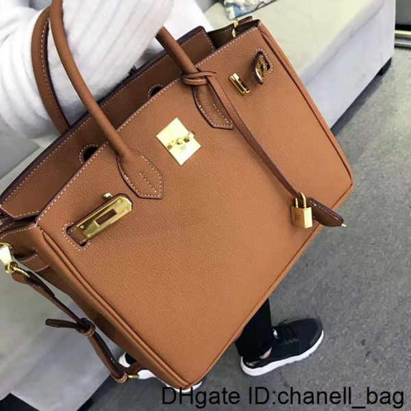 designer-female tide europe and the united states big fashion lychee pattern handbag shoulder diagonal large package
designer-female tide europe and the united states big fashion lychee pattern handbag shoulder diagonal large package
