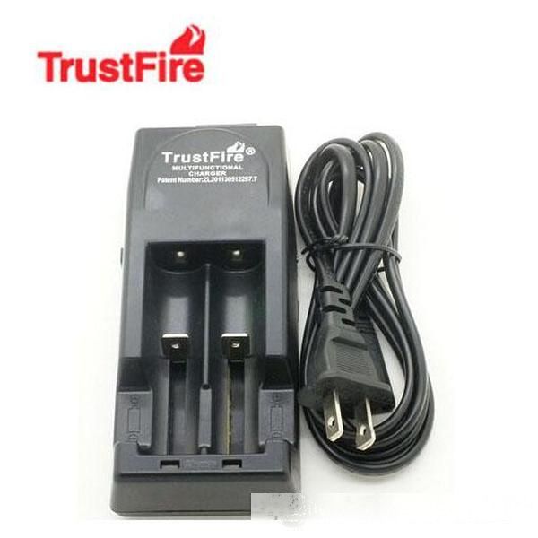 dhl,3v-3.6v voltage trustfire 001 tr001 lithium battery charger for 14500 16340 18500 18650 battery car charger eu/us plug
dhl,3v-3.6v voltage trustfire 001 tr001 lithium battery charger for 14500 16340 18500 18650 battery car charger eu/us plug