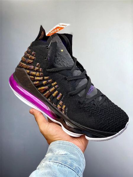 authentic lebron 17 lakers basketball shoes for men black white eggplant amarillo battleknit 2.0 bq3177-004 bq3177-002 sneakers with box
authentic lebron 17 lakers basketball shoes for men black white eggplant amarillo battleknit 2.0 bq3177-004 bq3177-002 sneakers with box
