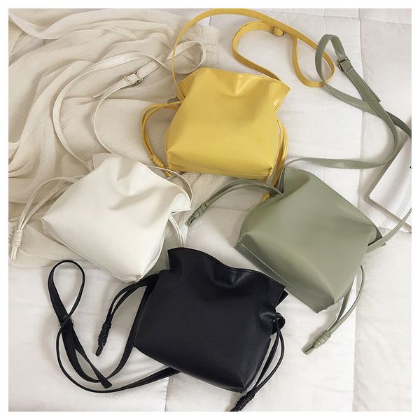 new simple solid color pu leather casual crossbody bag fashion all-match drawstring shoulder bag solid color messenger bags
new simple solid color pu leather casual crossbody bag fashion all-match drawstring shoulder bag solid color messenger bags