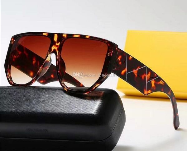 2020 fd high-quality sunglasses men and women new styles mirrored with logo fashion casual glasses unique fine plate temples 57-15-145, White;black
2020 fd high-quality sunglasses men and women new styles mirrored with logo fashion casual glasses unique fine plate temples 57-15-145, White;black