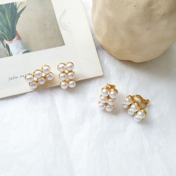stud korean fashion beautiful small imitation pearl earrings women girl simple temperament ear clip jewelry accessories, Golden;silver
stud korean fashion beautiful small imitation pearl earrings women girl simple temperament ear clip jewelry accessories, Golden;silver