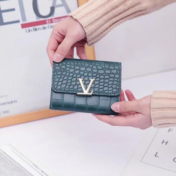 new designs fashionable womens wallets wallets womens wallets perse portomonee portfolio ladies short carteras lov, Red;black
new designs fashionable womens wallets wallets womens wallets perse portomonee portfolio ladies short carteras lov, Red;black