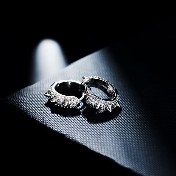 2020 new selling women's earring fashion versatile earring design sense circle earrings simple and generous women's earrings earri, Golden;silver
2020 new selling women's earring fashion versatile earring design sense circle earrings simple and generous women's earrings earri, Golden;silver