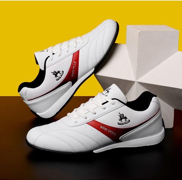 men sneakers board shoes casual travel jogging sports shoes breathable casual sneakers walking trekking
men sneakers board shoes casual travel jogging sports shoes breathable casual sneakers walking trekking