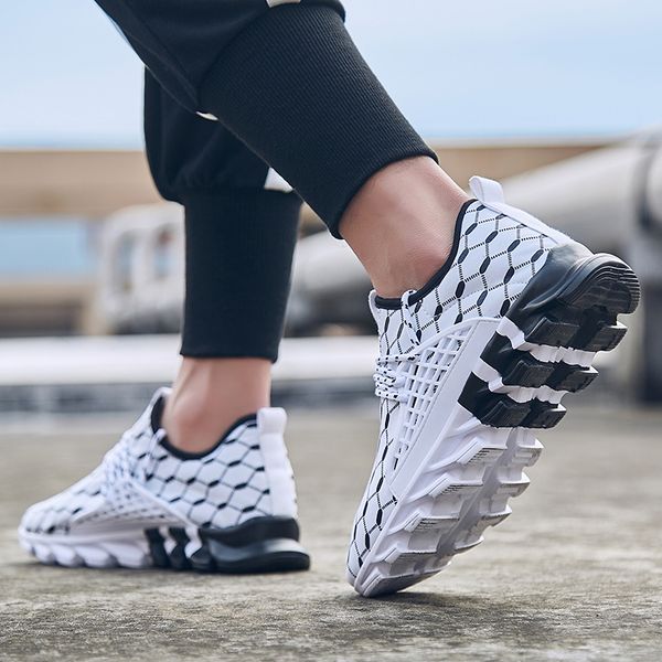 2020 new men's sneaker shoes summer casual shoes large size outdoor running trend to design 47 size student, Black
2020 new men's sneaker shoes summer casual shoes large size outdoor running trend to design 47 size student, Black