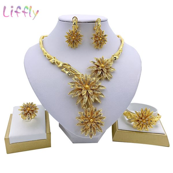 dubai fashion jewelry sets necklace bracelet flower shape pendant earrings ring crystal jewelry dubai bridal wedding jewelry y200810, Slivery;golden
dubai fashion jewelry sets necklace bracelet flower shape pendant earrings ring crystal jewelry dubai bridal wedding jewelry y200810, Slivery;golden