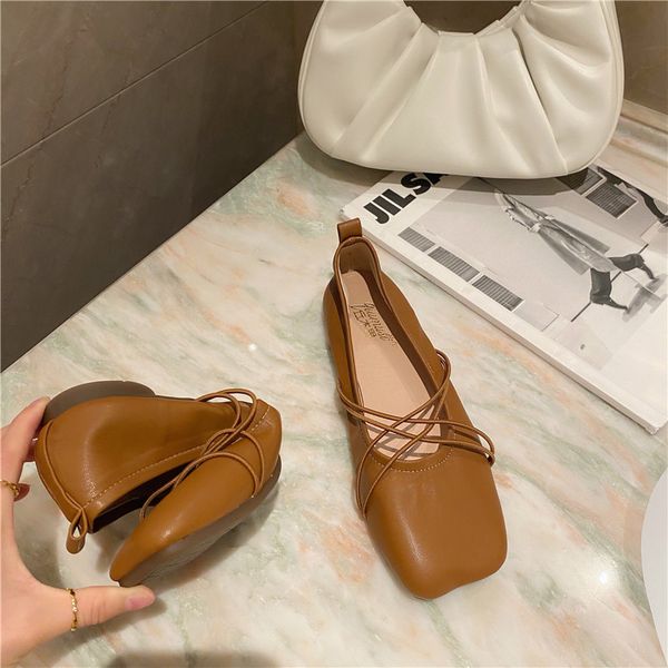 fashion leather loafers women boat shoes slip-on women flats elegant woman casual shoes a2538, Black
fashion leather loafers women boat shoes slip-on women flats elegant woman casual shoes a2538, Black
