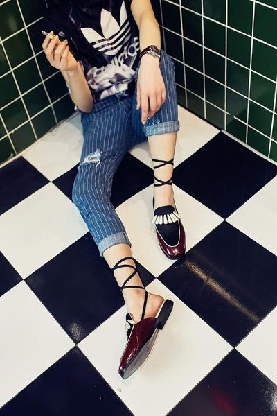 мулы shoestokyo картины ручной работы жемчужных женской обуви из натуральной кожи tacon нейтральных крест связали босоножки ремешки, Black
мулы shoestokyo картины ручной работы жемчужных женской обуви из натуральной кожи tacon нейтральных крест связали босоножки ремешки, Black