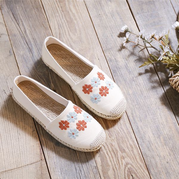 2020 women flat shoes 2020 summer cotton linen comfortable embroidery floral breathable flat shoes sapato feminino, Black
2020 women flat shoes 2020 summer cotton linen comfortable embroidery floral breathable flat shoes sapato feminino, Black