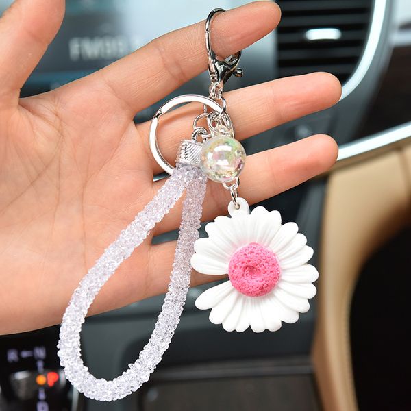8 color small daisy flower keychain girl charm flower keychain beautiful pack car pendant keychain 2020 fashion, Silver
8 color small daisy flower keychain girl charm flower keychain beautiful pack car pendant keychain 2020 fashion, Silver