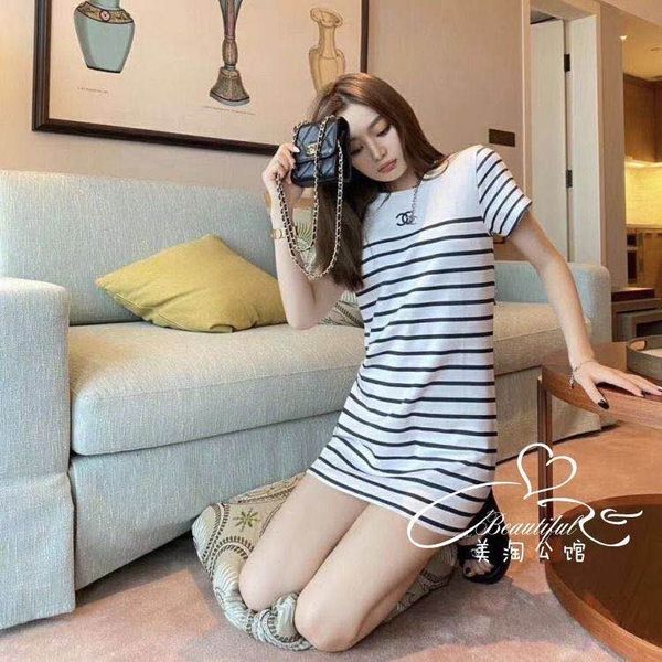 summer 2020 new black and white striped fashion slim korean dress loose web celebrity short sleeve blouse, Black;gray
summer 2020 new black and white striped fashion slim korean dress loose web celebrity short sleeve blouse, Black;gray