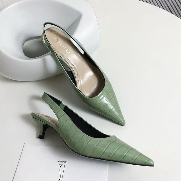 dress shoes deat 2021 summer fashion casual solid color pointed toe shallow heel middle single hollow stone pattern women se615, Black
dress shoes deat 2021 summer fashion casual solid color pointed toe shallow heel middle single hollow stone pattern women se615, Black
