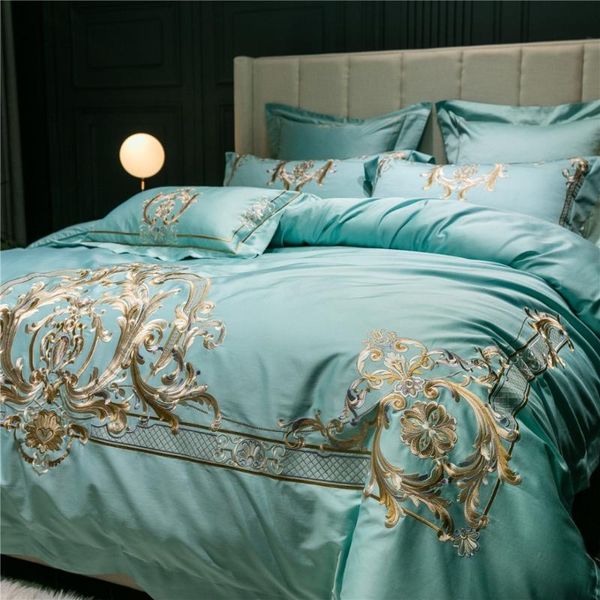 New Luxury 120S Egyptian cotton Embroidered Bedding set Blue King Royal Duvet cover Bed sheet set Pillowcase 4/6pc
New Luxury 120S Egyptian cotton Embroidered Bedding set Blue King Royal Duvet cover Bed sheet set Pillowcase 4/6pc