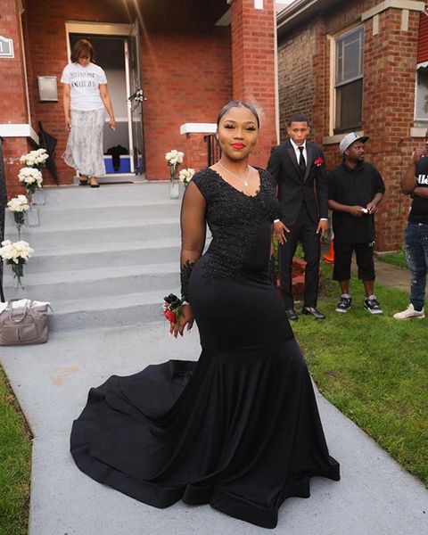 black prom dresses sheer long sleeve v neck appliqued lace mermaid sweep trail 2021 party evening gowns custom plus size
black prom dresses sheer long sleeve v neck appliqued lace mermaid sweep trail 2021 party evening gowns custom plus size