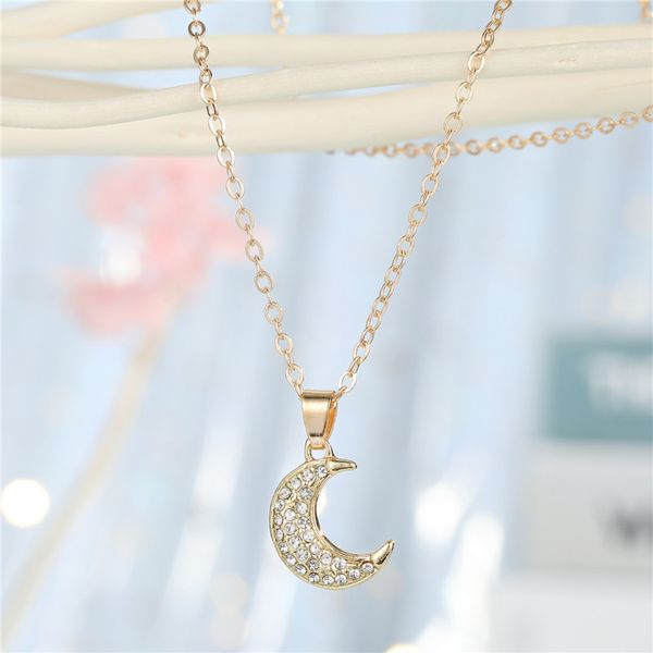 1pc new simple crystal crescent moon pendant necklace for women shiny rhinestone choker clavicle chain wedding jewelry gift, Silver
1pc new simple crystal crescent moon pendant necklace for women shiny rhinestone choker clavicle chain wedding jewelry gift, Silver