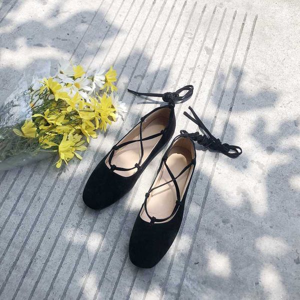 2020 women flat shoes elegant dance shoes new cross tie fashion comfortable flat casual women's w33-69, Black
2020 women flat shoes elegant dance shoes new cross tie fashion comfortable flat casual women's w33-69, Black