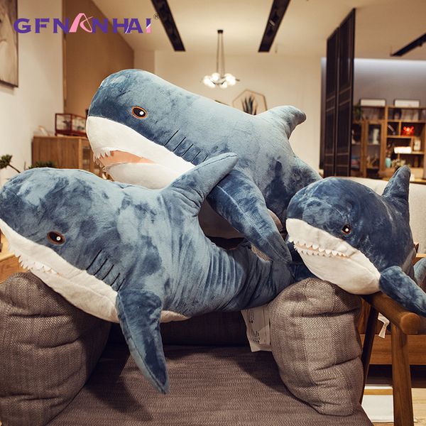 100/140cm giant size plush shark skin toys semi-finished product simulation shark coat pillow for children gifts y200723
100/140cm giant size plush shark skin toys semi-finished product simulation shark coat pillow for children gifts y200723