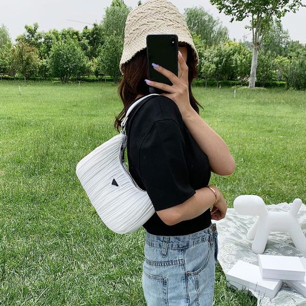 fashion exquisite shopping bag casual women handbag pleuche pu elegant totes female pure color shoulder bags
fashion exquisite shopping bag casual women handbag pleuche pu elegant totes female pure color shoulder bags