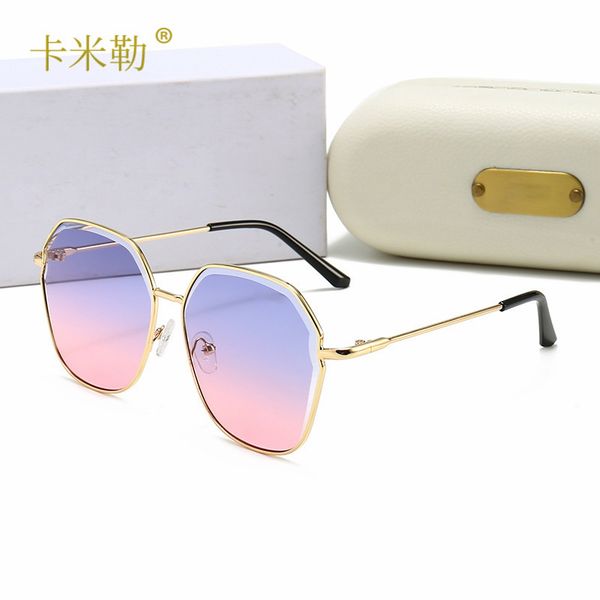 uv400 polarised driving sun glasses for men polarized stylish sunglasses male goggle eyewears oculos feminino 9845, White;black
uv400 polarised driving sun glasses for men polarized stylish sunglasses male goggle eyewears oculos feminino 9845, White;black