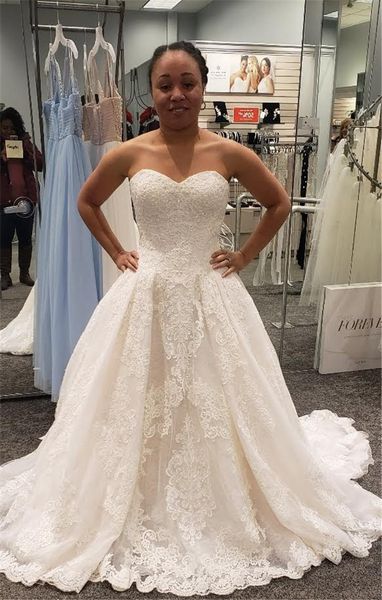 customized strapless lace wedding dresses with overskirt sweetheart neck sweep train plus size a line birdal gowns robes de mariee, White
customized strapless lace wedding dresses with overskirt sweetheart neck sweep train plus size a line birdal gowns robes de mariee, White