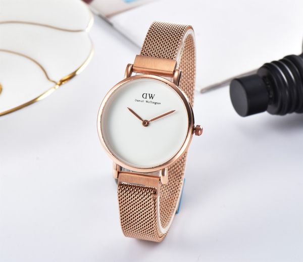 ultra-thin watches, fashion and atmosphere, women's watches, gift girls, preferred quartz batteries, Slivery;brown
ultra-thin watches, fashion and atmosphere, women's watches, gift girls, preferred quartz batteries, Slivery;brown