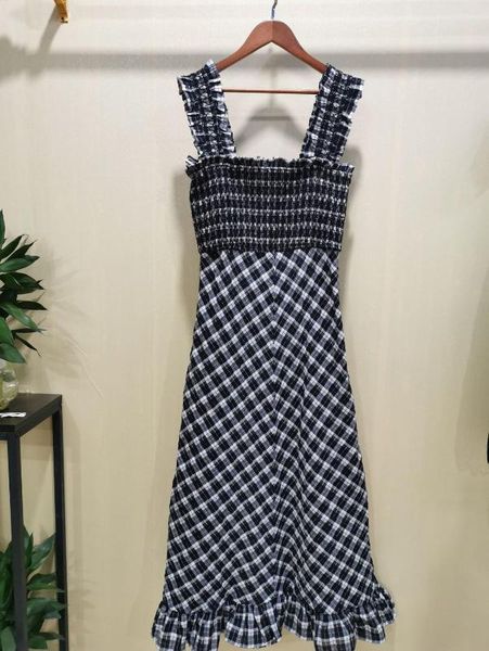 casual dresses black white plaid blend spaghetti strap dress 2021 spring summer ruffled pleated lady midi, Black;gray
casual dresses black white plaid blend spaghetti strap dress 2021 spring summer ruffled pleated lady midi, Black;gray