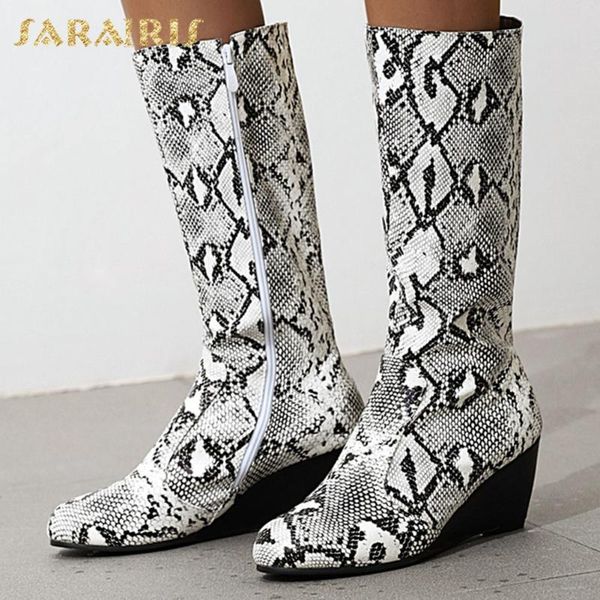 sarairis 2020 big size 43 winter shoes women snake printed comfortable wedges heels fashion boots, Black
sarairis 2020 big size 43 winter shoes women snake printed comfortable wedges heels fashion boots, Black