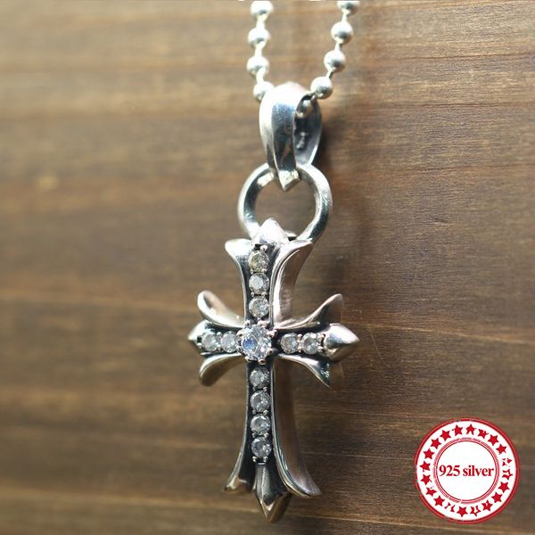 s925 sterling silver pendants personalized classic retro jewelry hip-hop fashion cross inlay modeling punk style to send a gift
s925 sterling silver pendants personalized classic retro jewelry hip-hop fashion cross inlay modeling punk style to send a gift