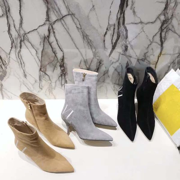 classics boots fashionable and exquisite womens boots high heels and genuine leather outdoors fashion boots cowboy b04 h1, Black
classics boots fashionable and exquisite womens boots high heels and genuine leather outdoors fashion boots cowboy b04 h1, Black